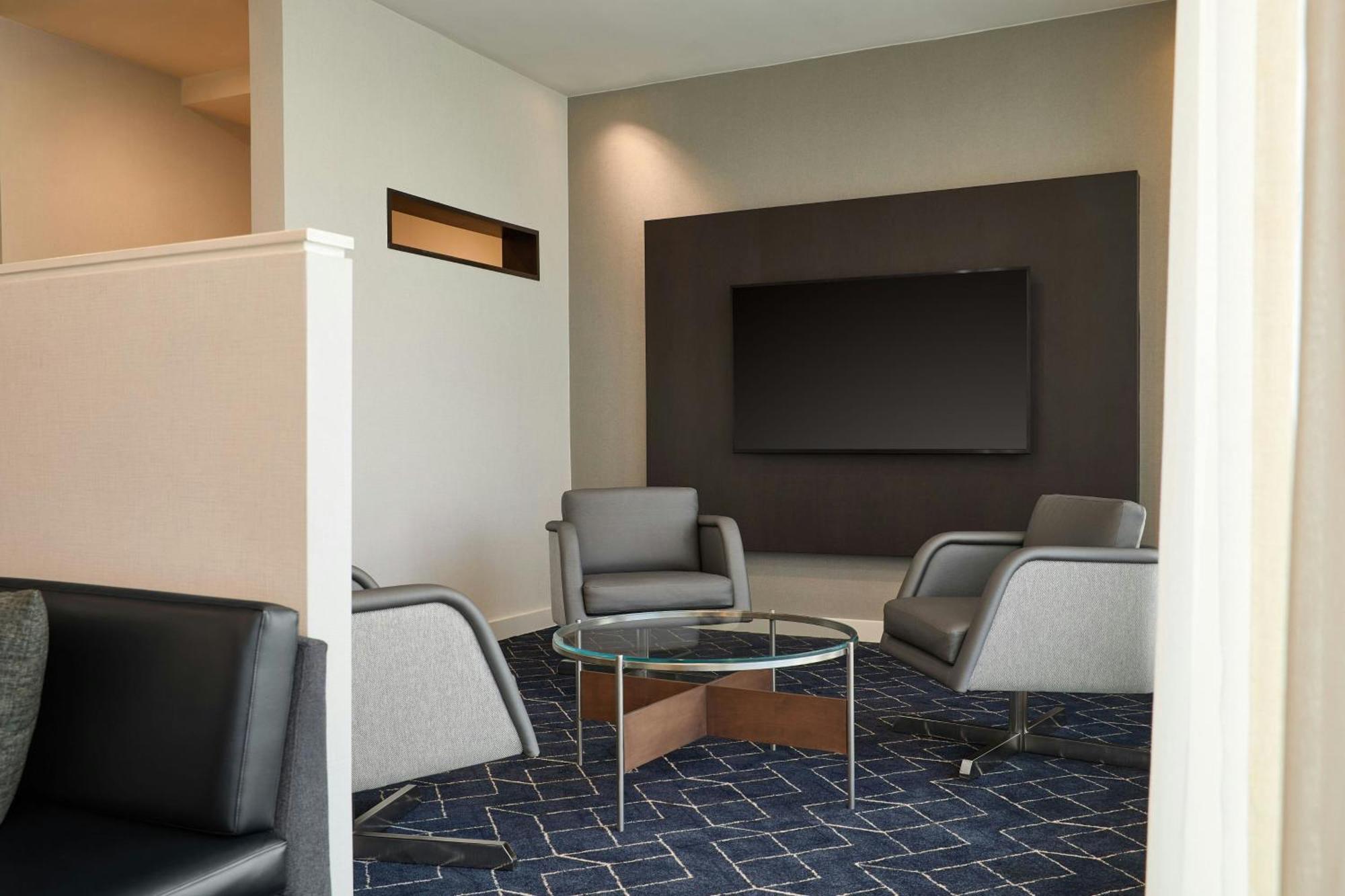 Courtyard St. Louis Creve Coeur Ξενοδοχείο Εξωτερικό φωτογραφία