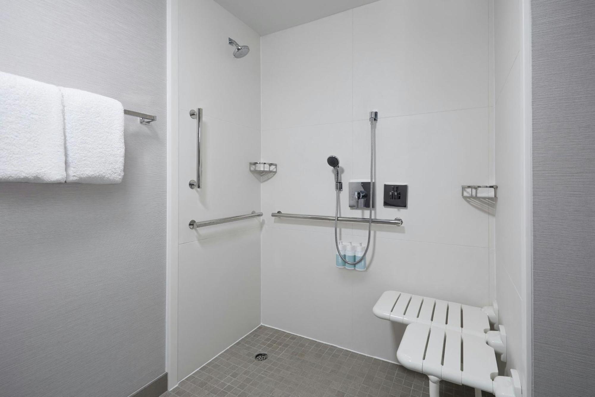 Courtyard St. Louis Creve Coeur Ξενοδοχείο Εξωτερικό φωτογραφία