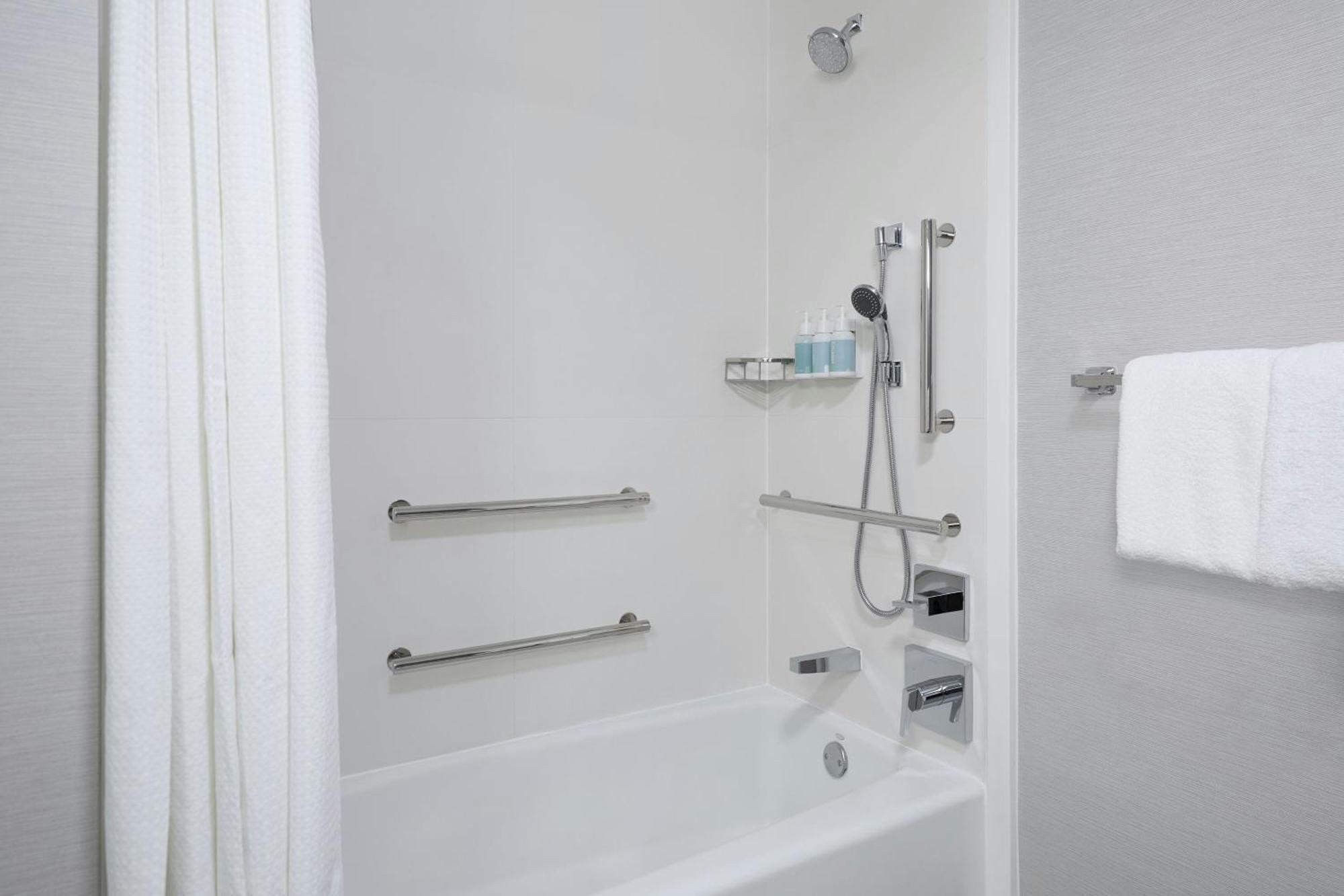 Courtyard St. Louis Creve Coeur Ξενοδοχείο Εξωτερικό φωτογραφία
