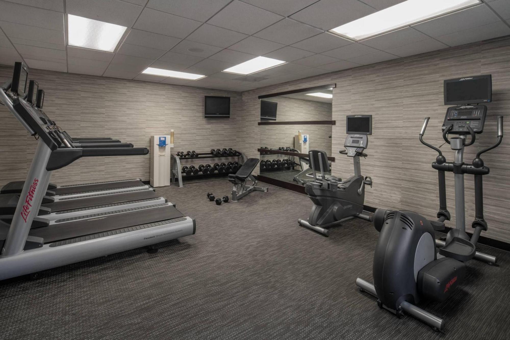 Courtyard St. Louis Creve Coeur Ξενοδοχείο Εξωτερικό φωτογραφία